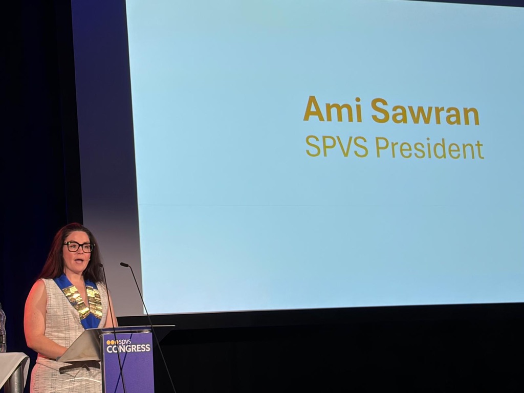 Dr Ami Sawran addressing SPVS Congress as SPVS President